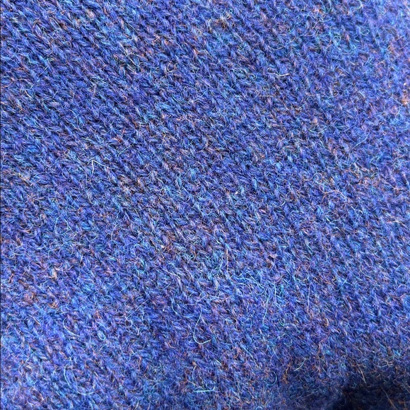 Vintage Eddie Bauer Men's Rich Blue Crewneck Sweater - Picture 5 of 5